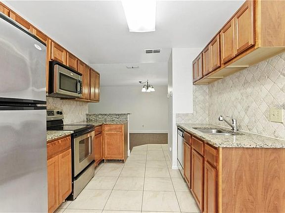 5th image of 7800 Sugar Brook Ct