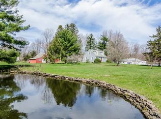 38 Country Club Rd, Middletown, CT 06457