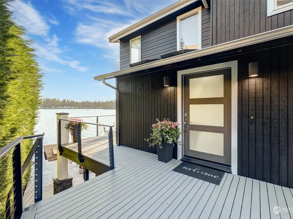 30043 232nd Place SE, Black Diamond, WA 98010