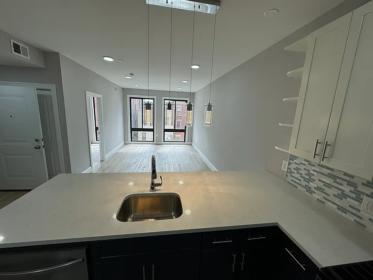 342 Communipaw Ave #1 — Photo 11