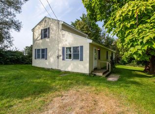109 Kibbe Point Rd, South Hero, VT 05486