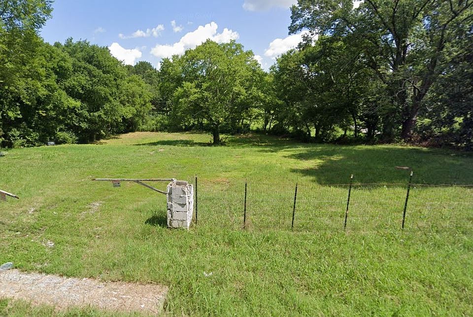 2nd image of 5974 Mount View Rd