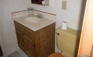 3rd image of 412 San Martin Dr