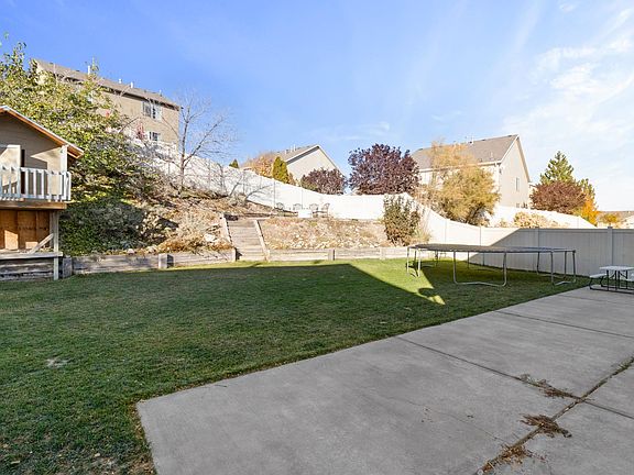 5th image of 3505 S Hawk Dr