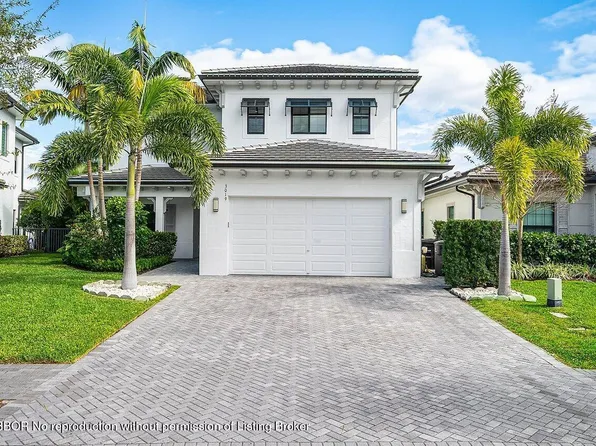 3019 Gin Berry Way, West Palm Beach, FL 33401