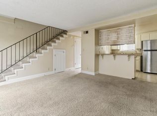5712 Hillsdale Blvd, Sacramento, CA 95842