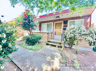 4305 Woodland Park Ave N, Seattle, WA 98103