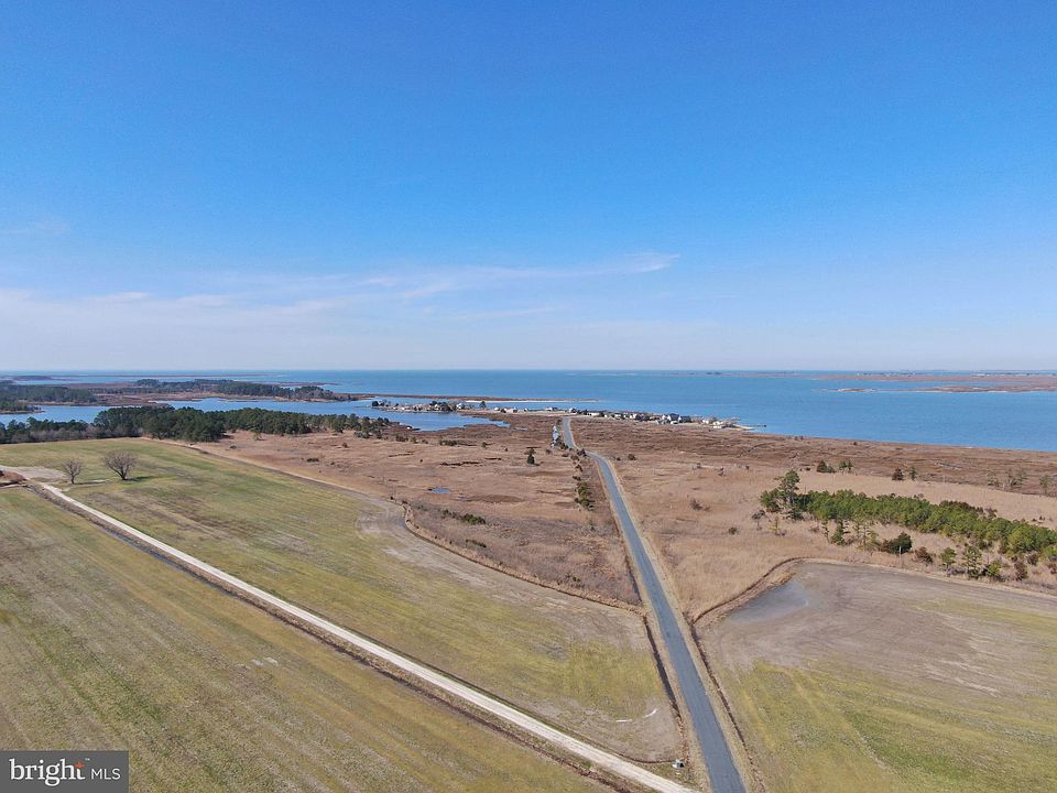 2nd image of Coulborne Creek Rd