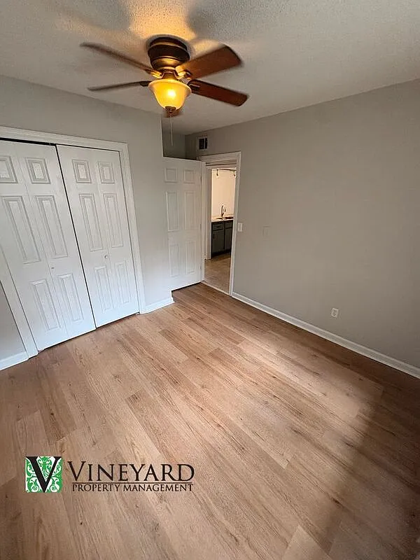 3 bed, 3.0 bath, 1458 sqft, $1,945 — Photo 4
