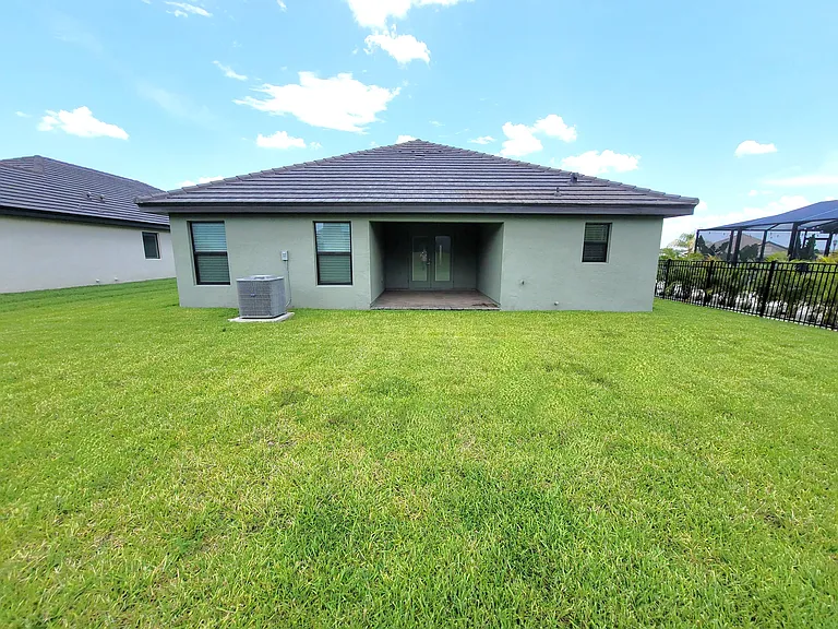 4829 Summit View Way — Photo 45