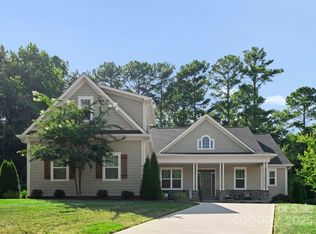 4275 Silver Eagle Ct, Denver, NC 28037