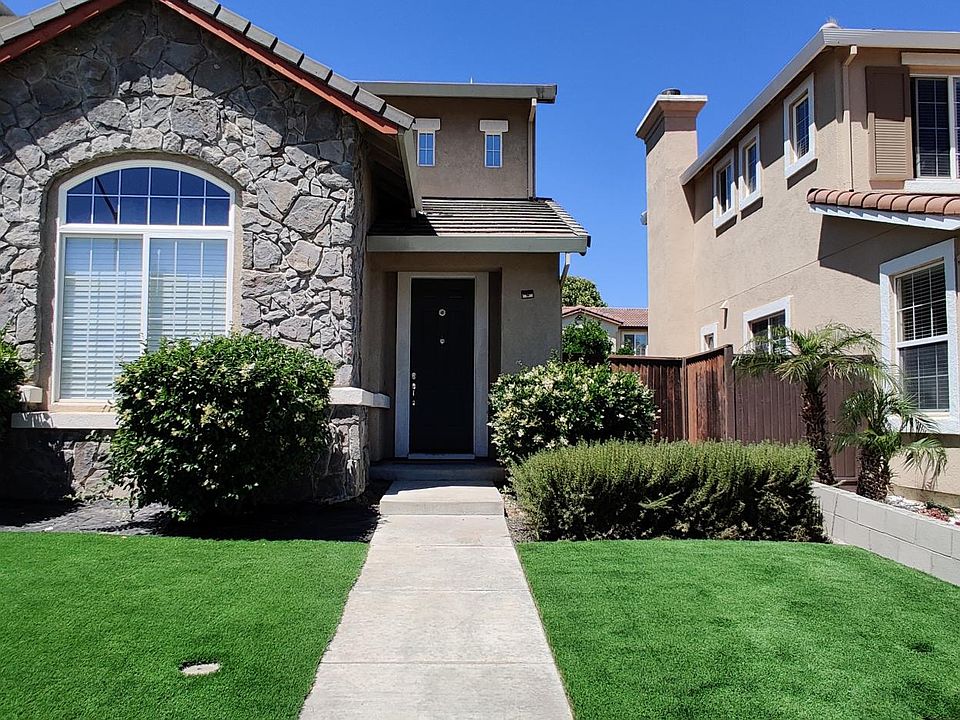 1st image of 2121 Iberis Ct