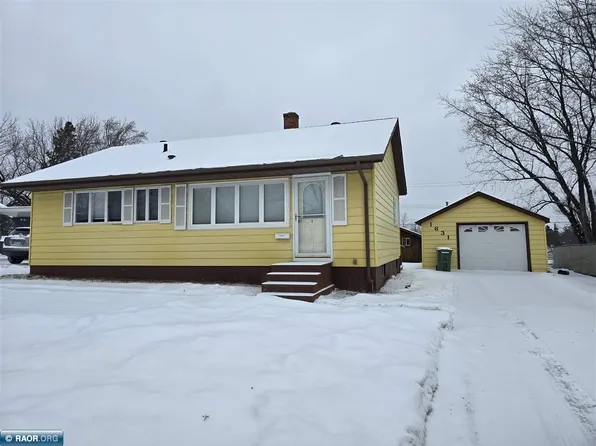 1631 Merryview Ln, Hibbing, MN 55746