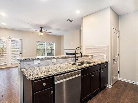 2nd image of 4217 Alden Park Dr
