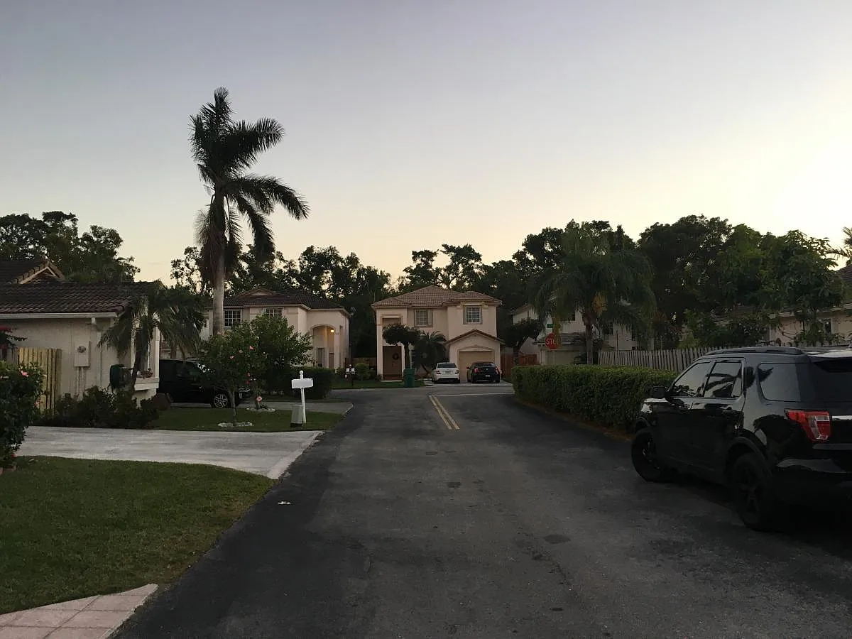14153 SW 149th Place — Photo 3