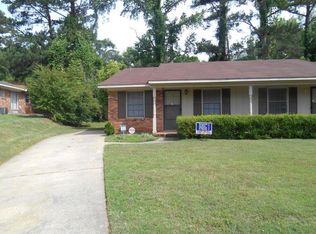 6060 Warm Springs Ct, Columbus, GA 31909
