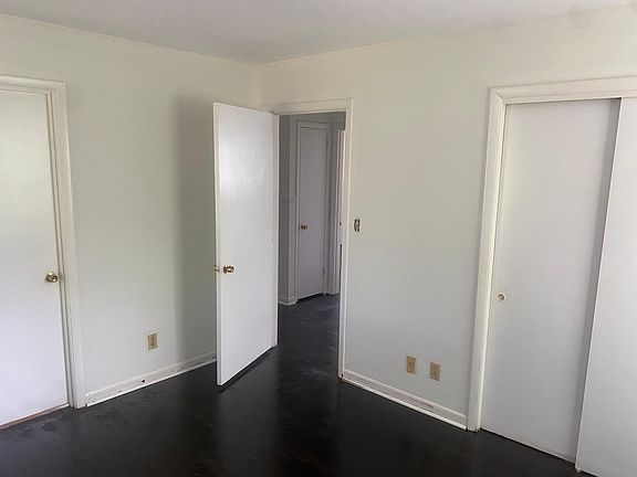 2nd image of 11408 Hillwood Dr SE