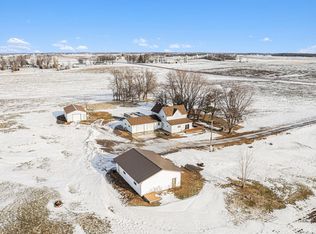 29490 221st Ave, Belle Plaine, MN 56011