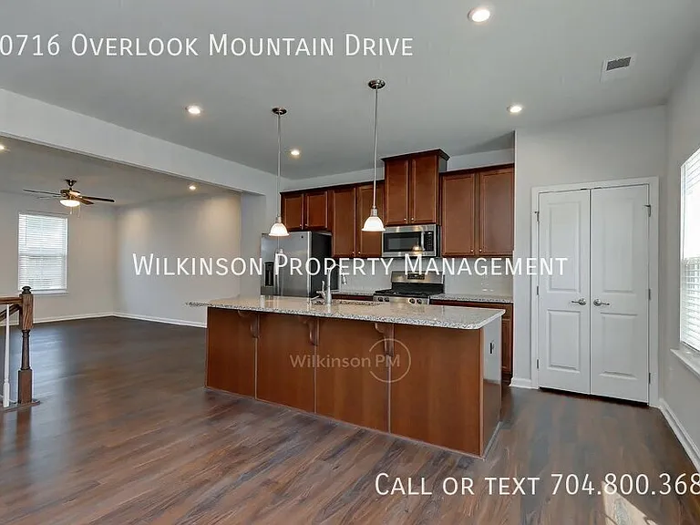10716 Overlook Mountain Dr — Photo 16