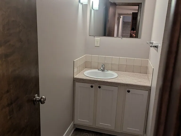 3720 Clover Cir — Photo 12