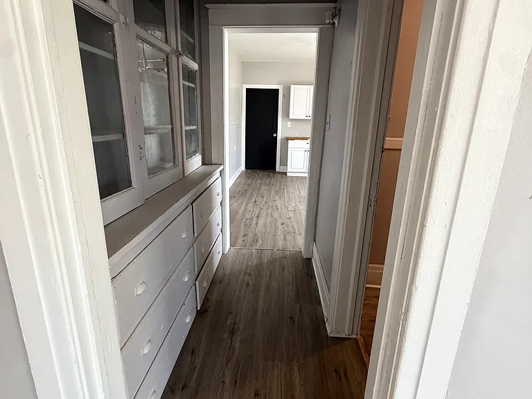 18 1/2 Kline St #2 — Photo 11