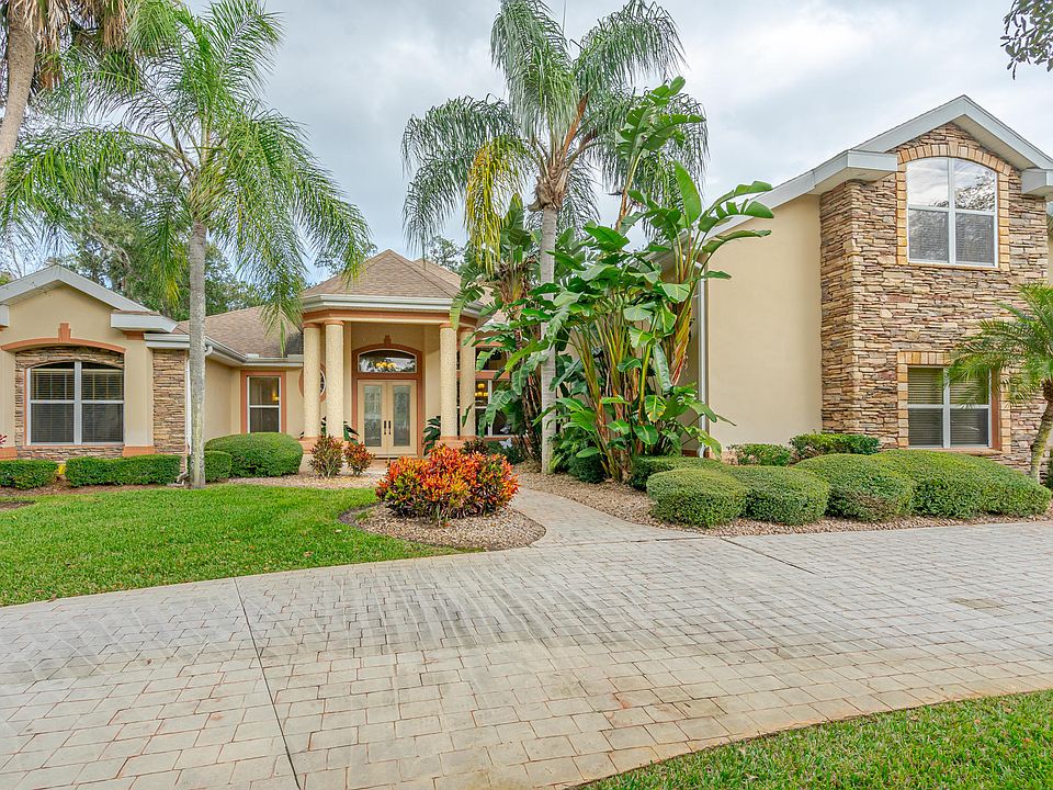 1st image of 82 Emerald Oaks Ln