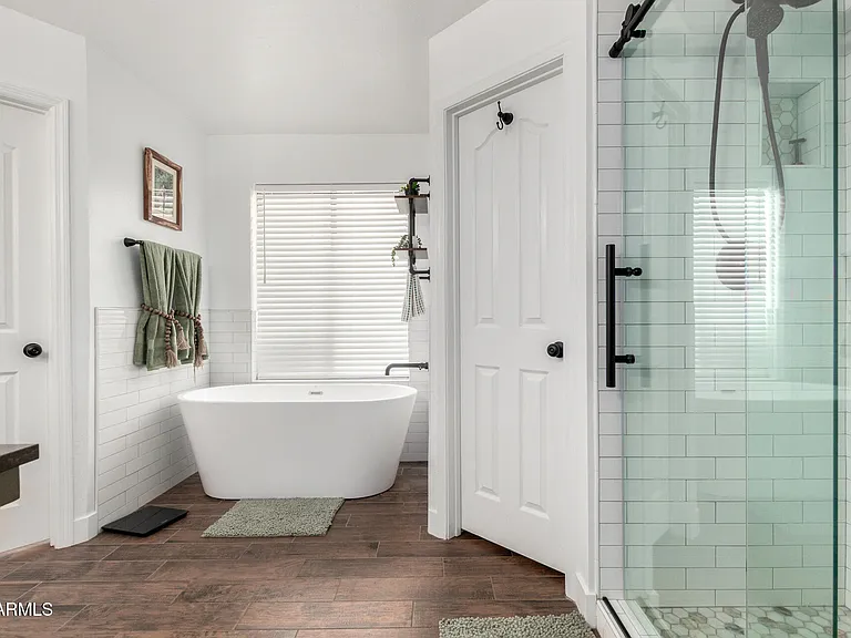 2041 E Marquette Dr — Photo 42