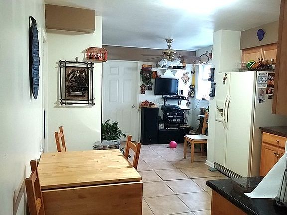 3rd image of 5316 W Waveland Ave