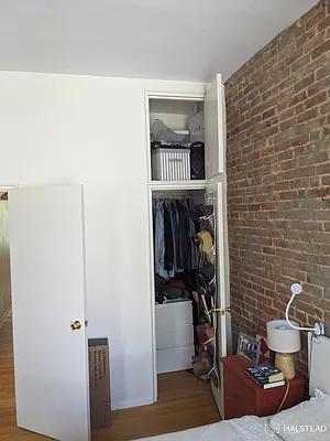 Rented by Halstead Real Estate | media 15