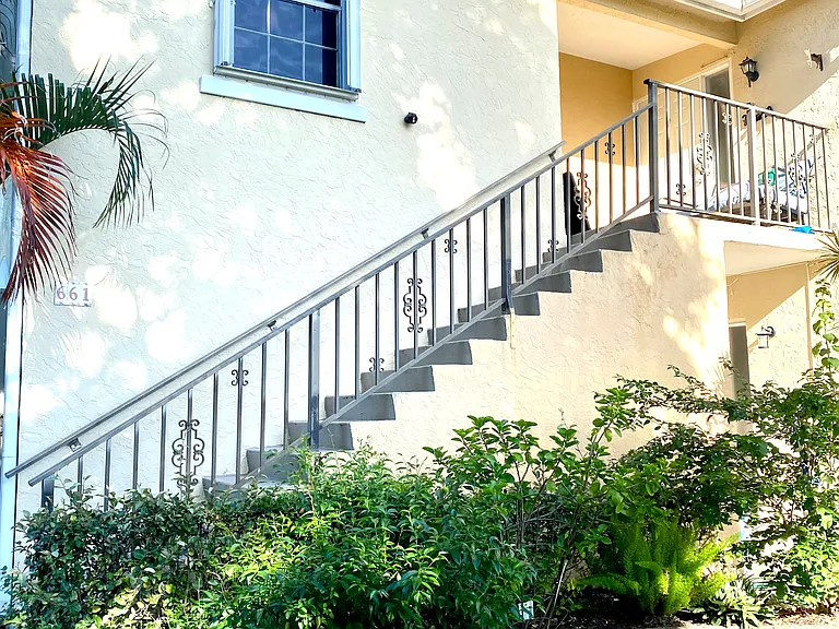 661 Waterside Dr — Photo 8