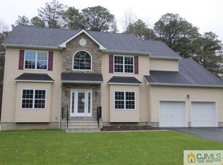 7 Garibaldi Ave, Monroe Township, NJ 08831