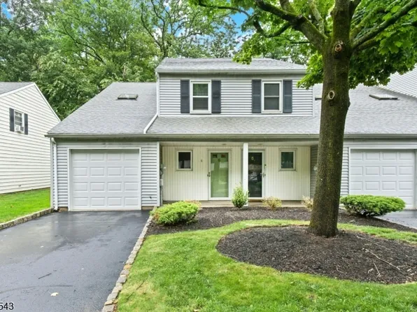 6 Crestwood Common, Scotch Plains Twp., NJ 07076