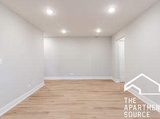 540 W Aldine Ave #311, Chicago, IL 60657