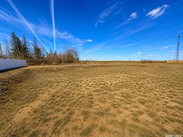 UNIT 11-TBD Chateau CRESCENT, Pilot Butte, SK S0G 3Z0