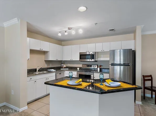 3591 KERNAN Boulevard S #205, Jacksonville, FL 32224