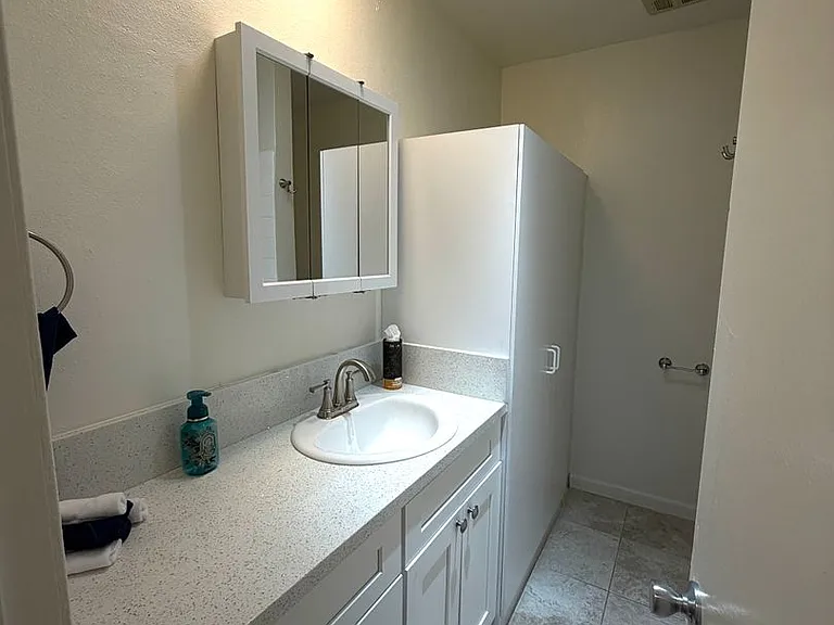 23015 Madison St — Photo 11