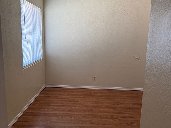 5th image of 1362 Macy St APT I