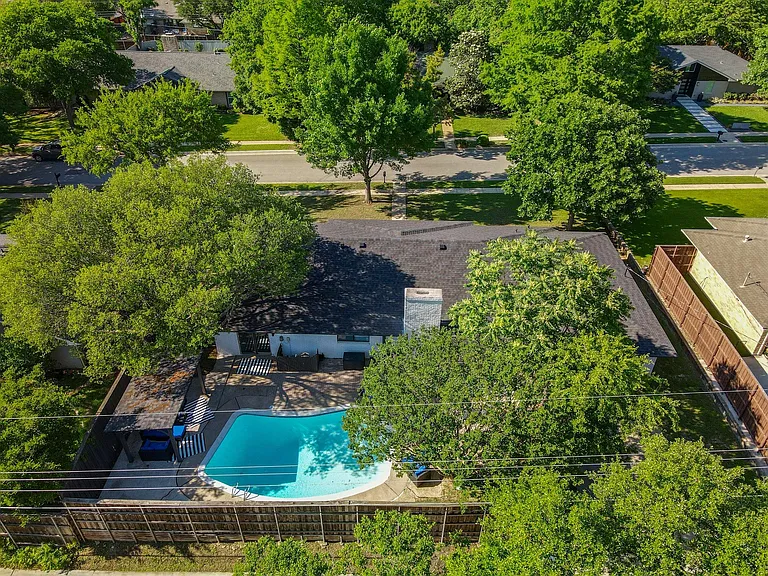 4224 Shady Bend Dr — Photo 56