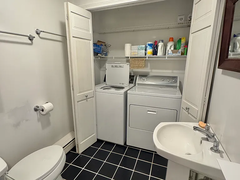 152 Pond Shore Way — Photo 9