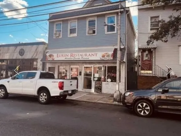 304 Rodgers Blvd, Harrison Town, NJ 07029