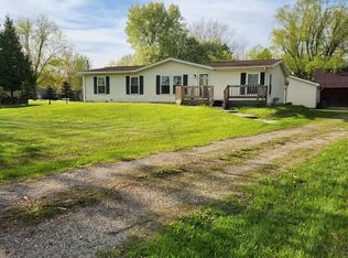 2291 E Stewart Rd, Midland, MI 48640