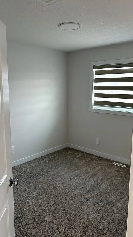 3 bed, 2.5 bath, $2,200 — Photo 4