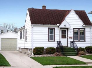 400 E 2nd St, Fond Du Lac, WI 54935