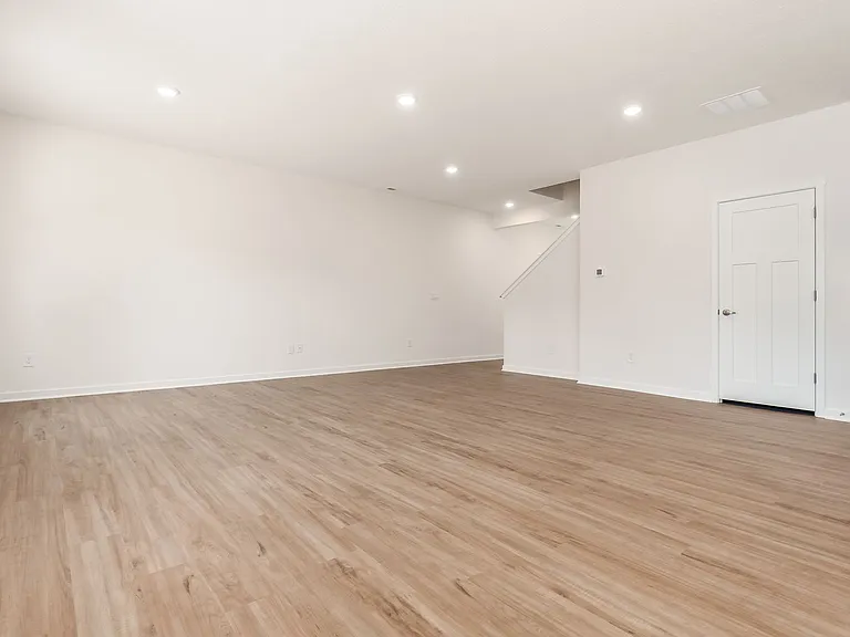 2787 Horsham Dr — Photo 10