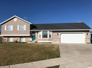 4226 W 4875 S, Roy, UT 84067