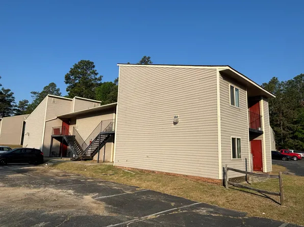1122 Southwood Dr APT 4, Fayetteville, NC 28304