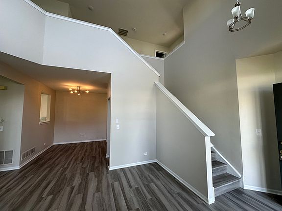 4th image of 756 Panorama Ct