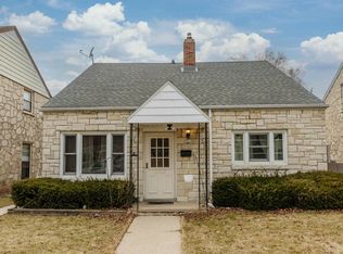 3817 S 14th St, Milwaukee, WI 53221