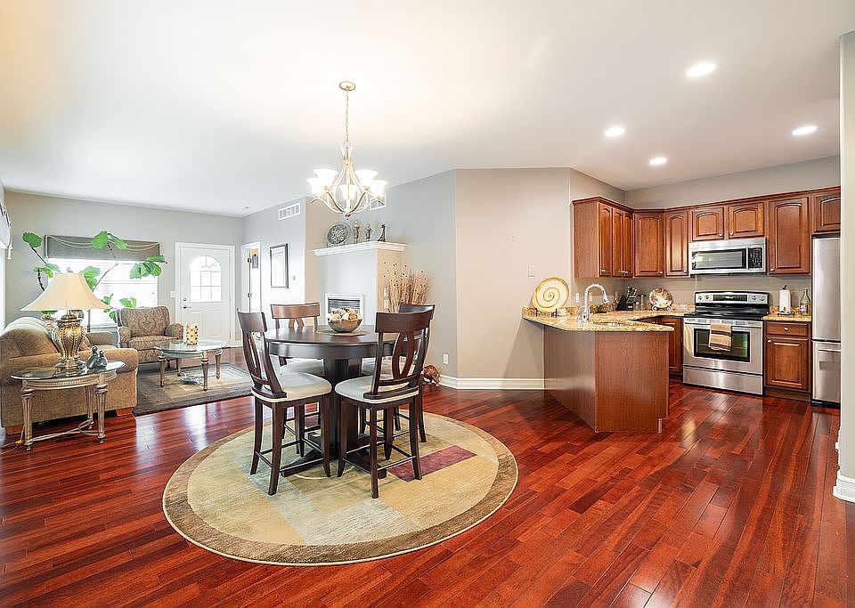 2723 Riverside Dr, Trenton, MI 48183 Zillow