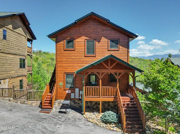 780 Mountain Stream Way, Gatlinburg, TN 37738